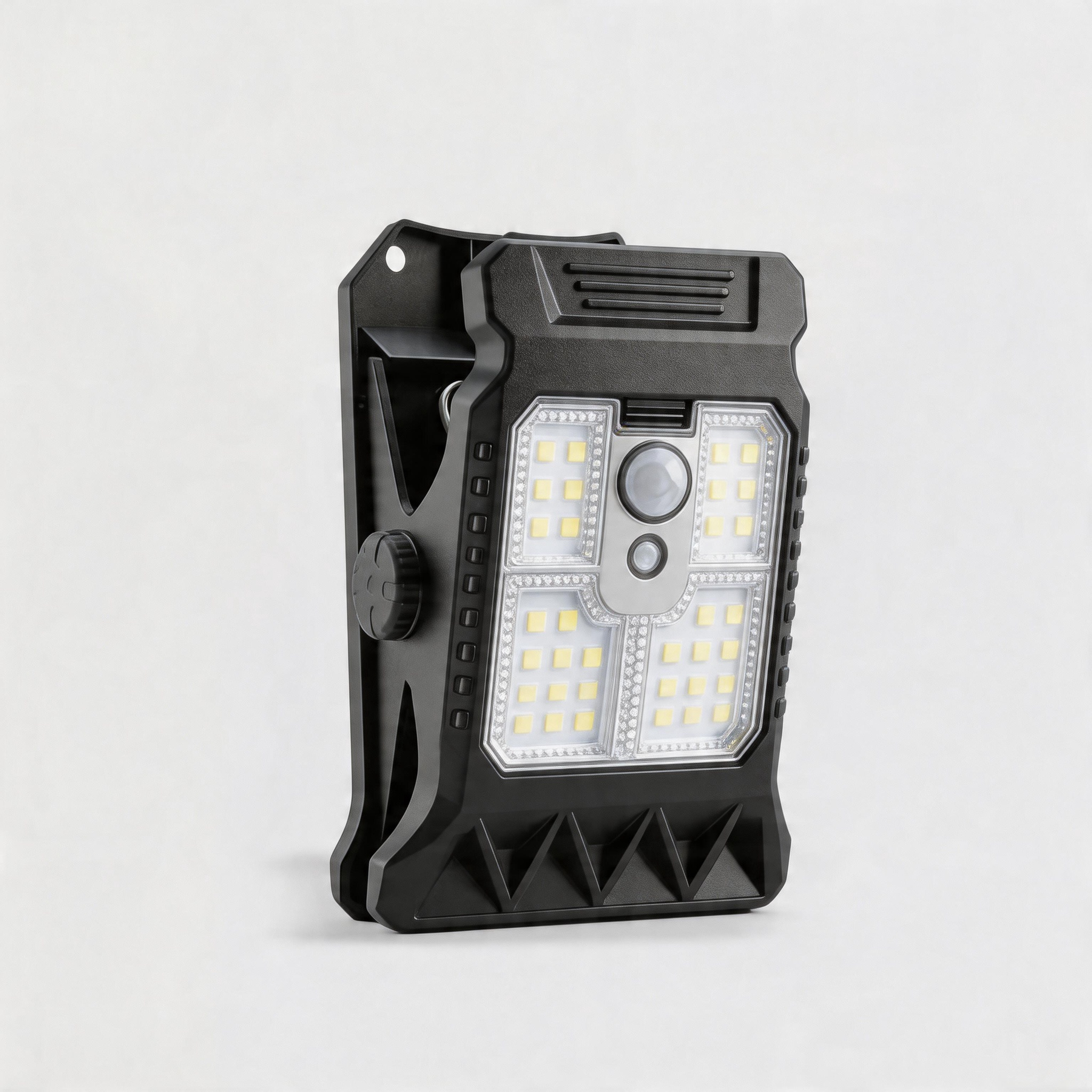 lininco™ Solar Clip-On Light