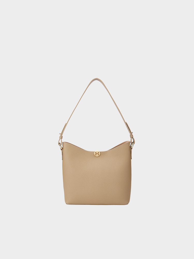 Versatile Bucket Bag