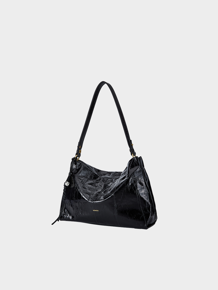 Oil wax single-shoulder bag