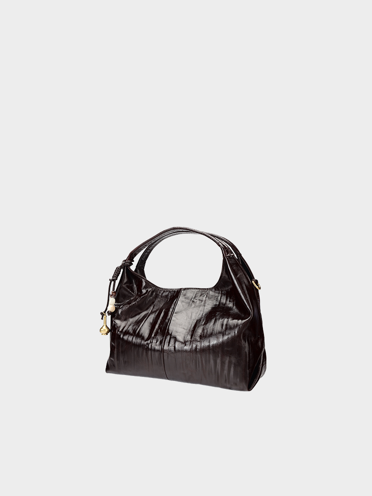 Oil wax leather single-shoulder bag