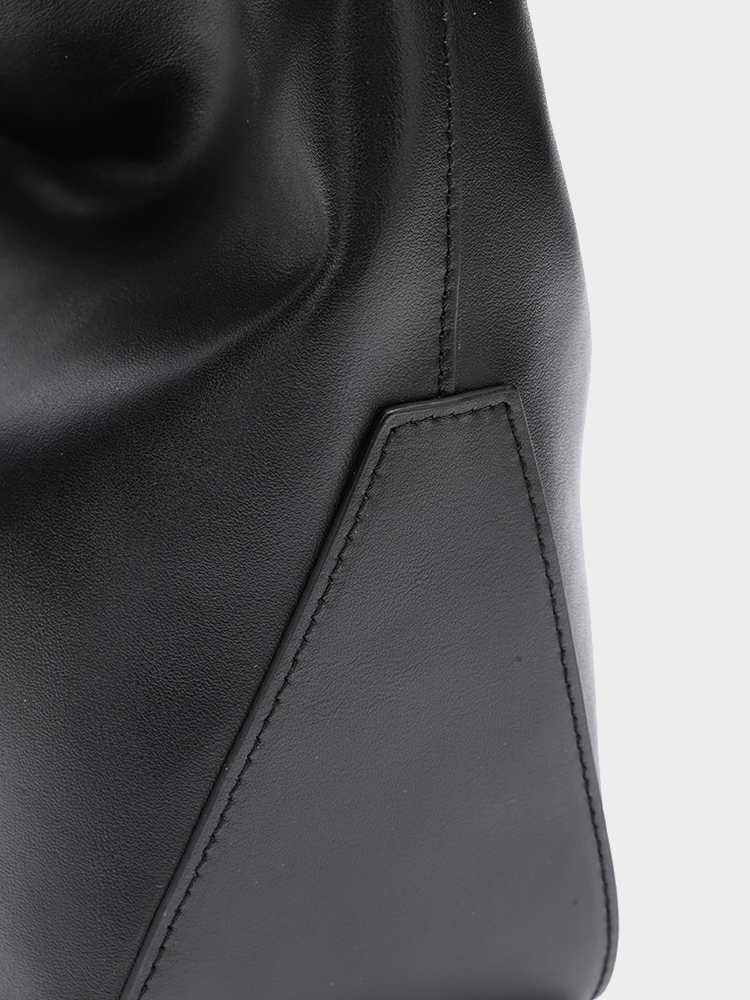 Single-Shoulder Bucket Bag