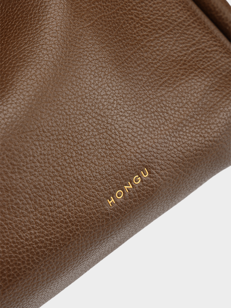 Large-Capacity Commuter Bag