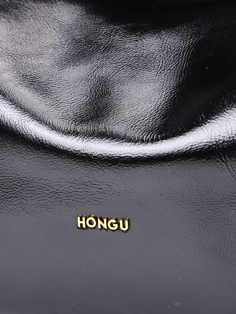 Vegetable-Tanned Leather Crossbody Bag