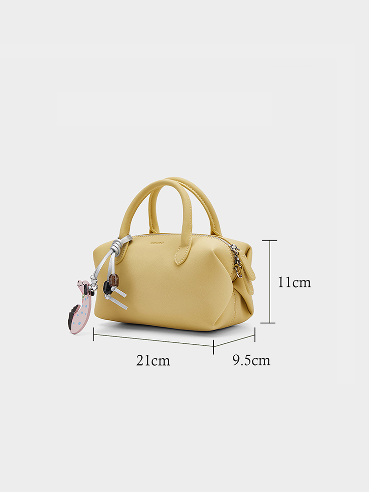 Minimalist Pillow Bag