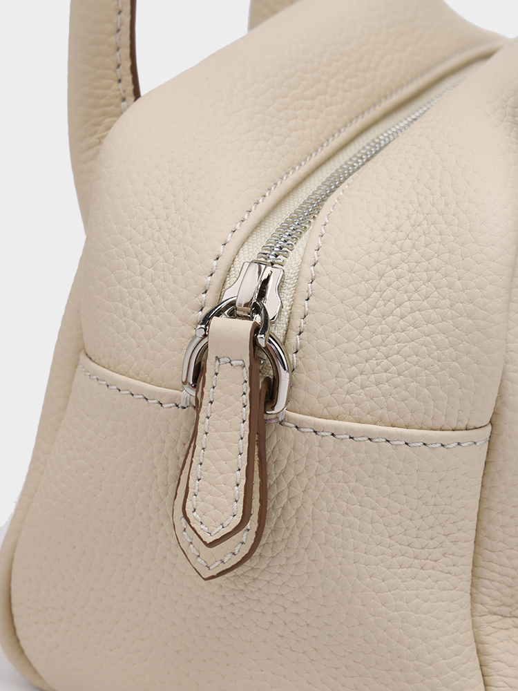 Hand-held Boston bag