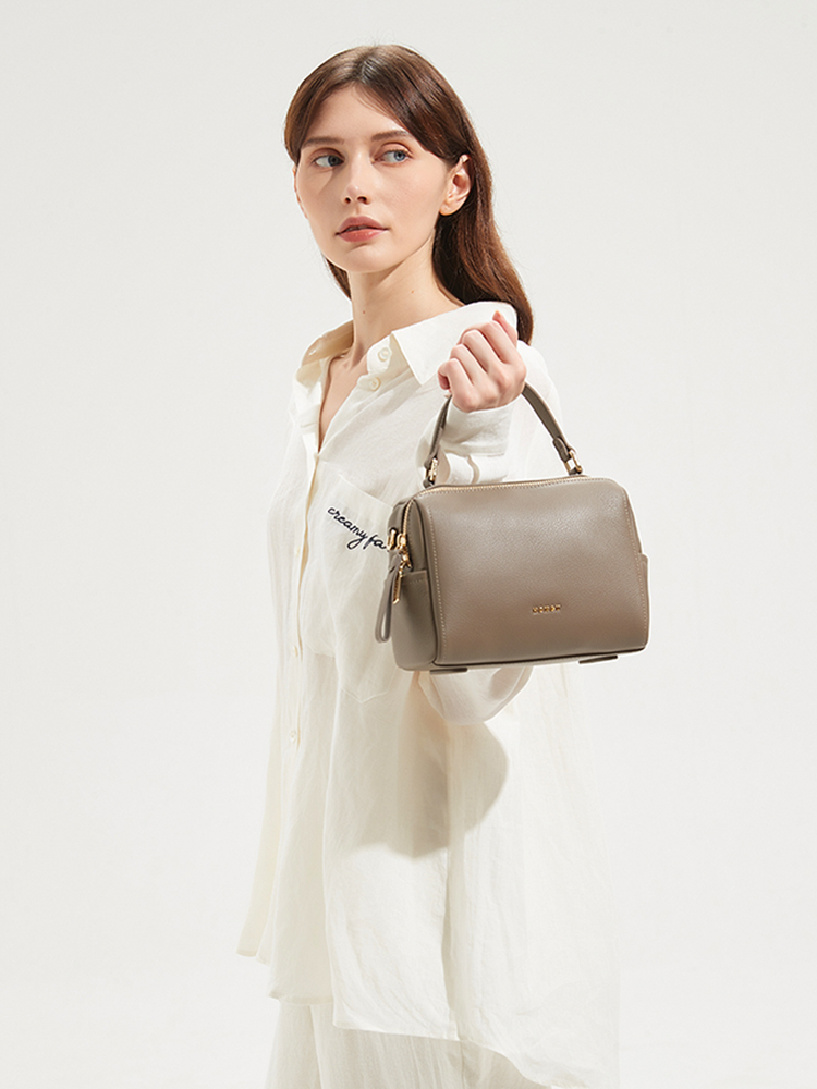 Versatile Pillow Bag