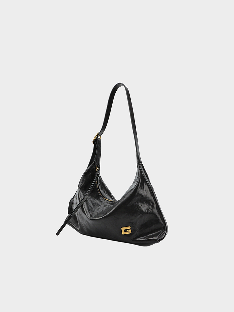 Vegetable-Tanned Hobo Bag