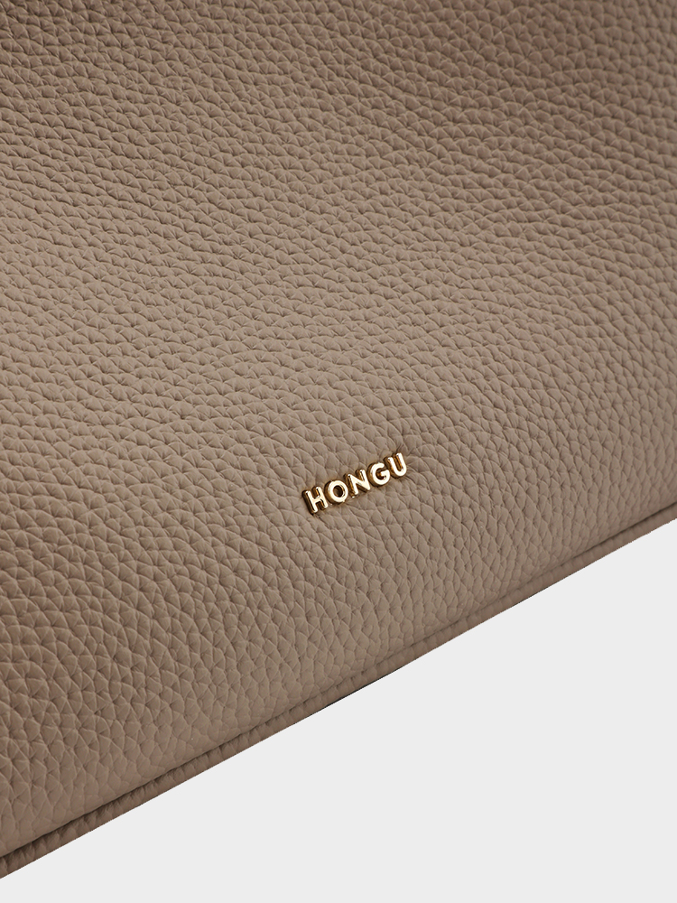 Versatile commuting bag