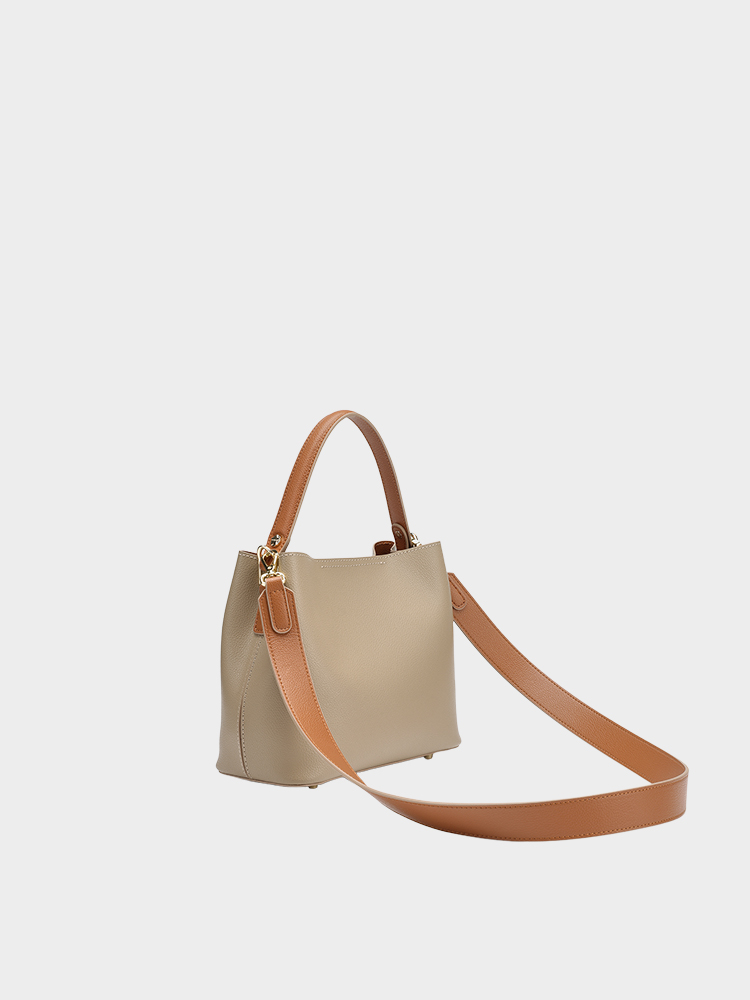 Versatile Bucket Bag