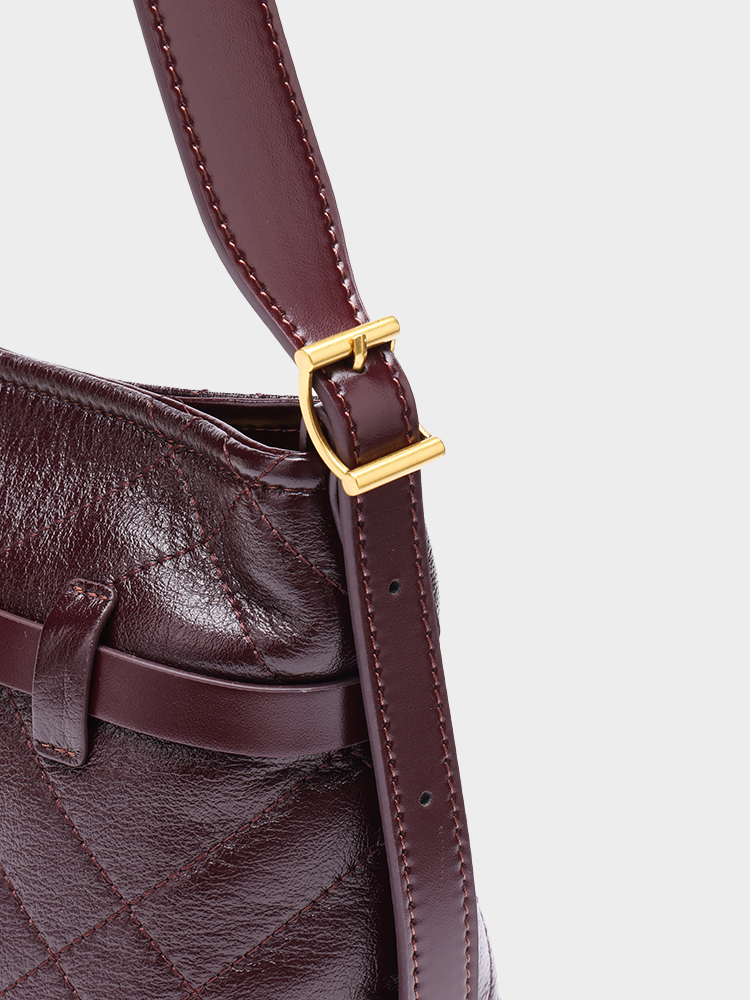Leather crossbody bag