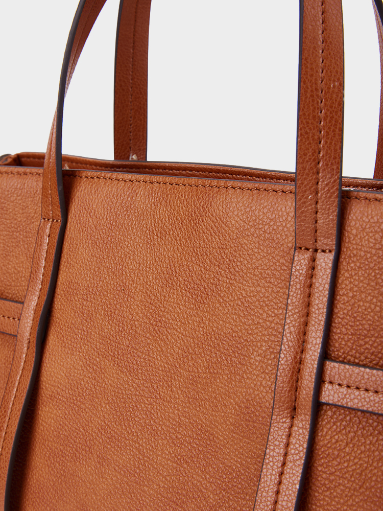 Large-capacity handbag