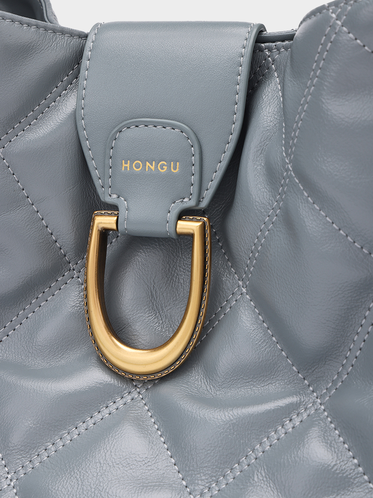 Versatile Quilted Bag