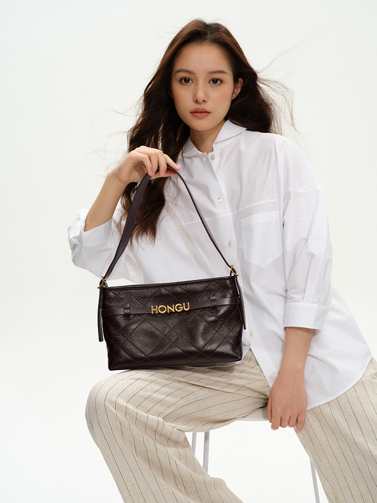 Leather crossbody bag