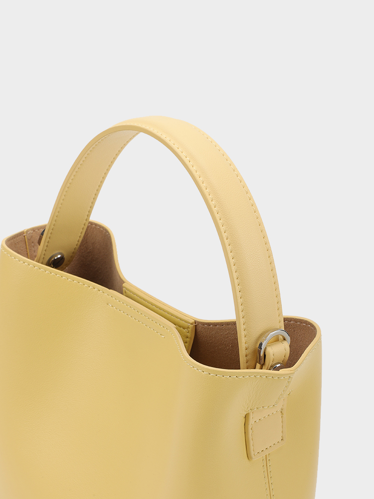 Commuter Bucket Bag