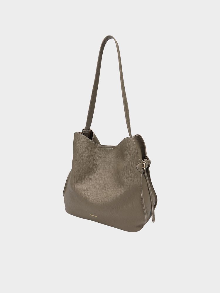 Lazy bucket bag