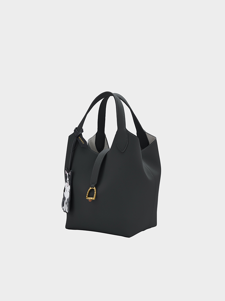 Commuter Bucket Bag