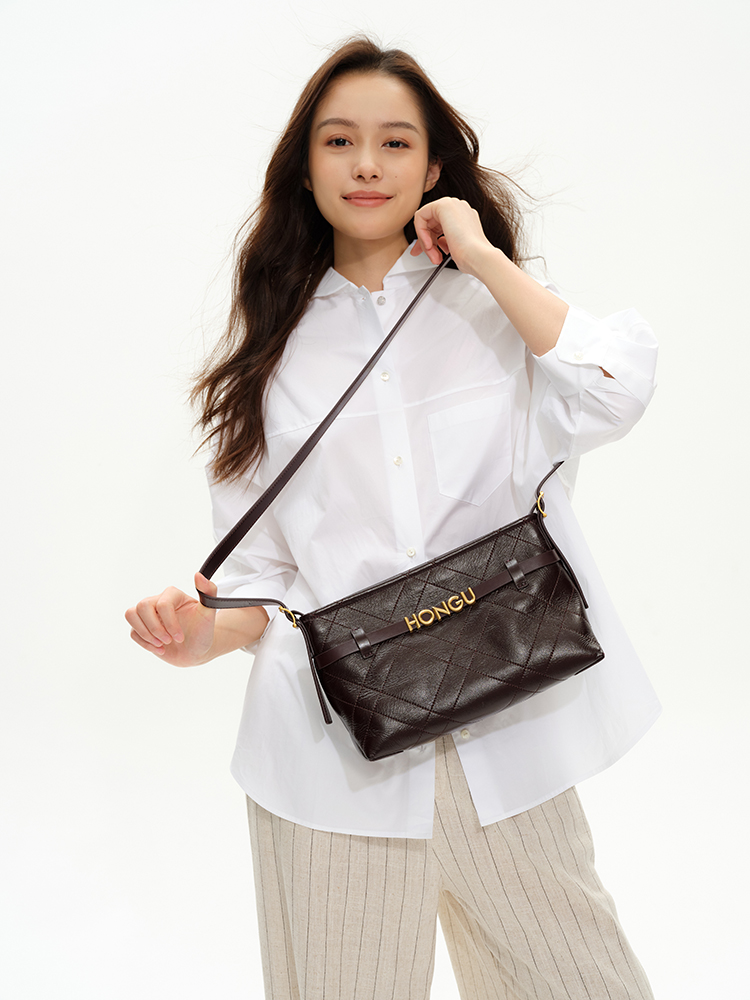Leather crossbody bag