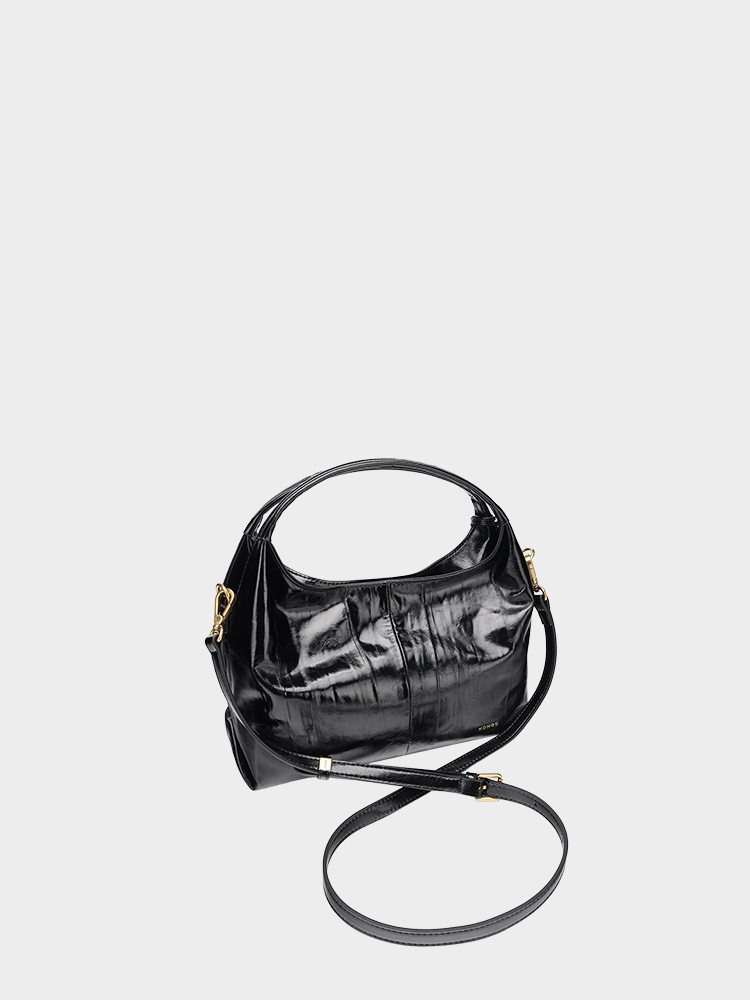 Oil wax leather single-shoulder bag