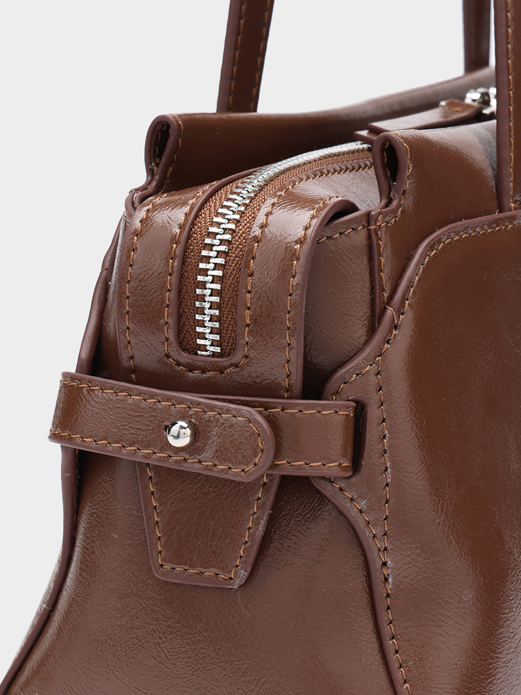 Leather bowling bag