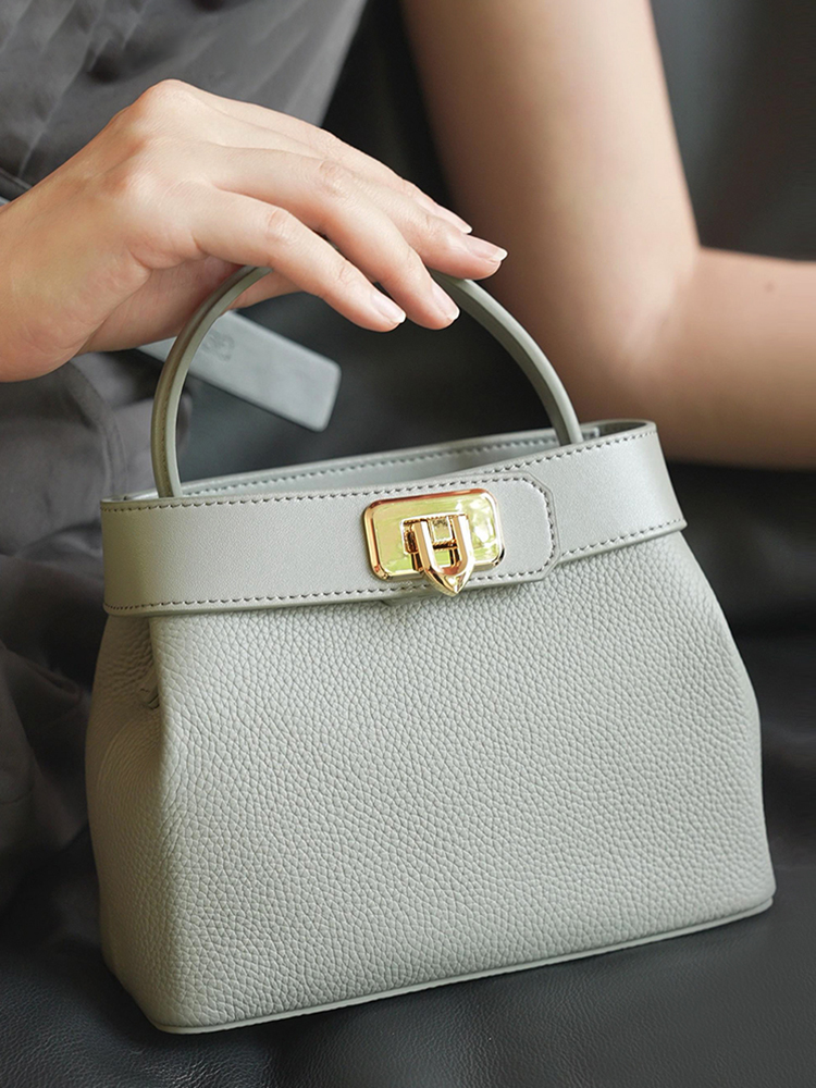 Handheld Kelly Bag
