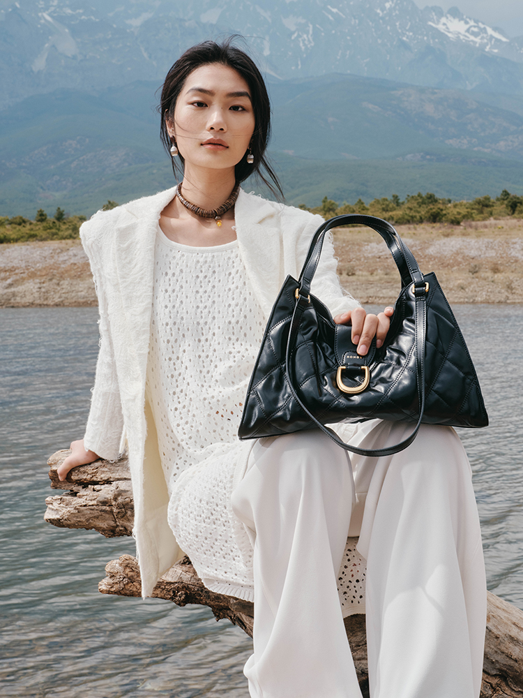 Versatile Quilted Bag