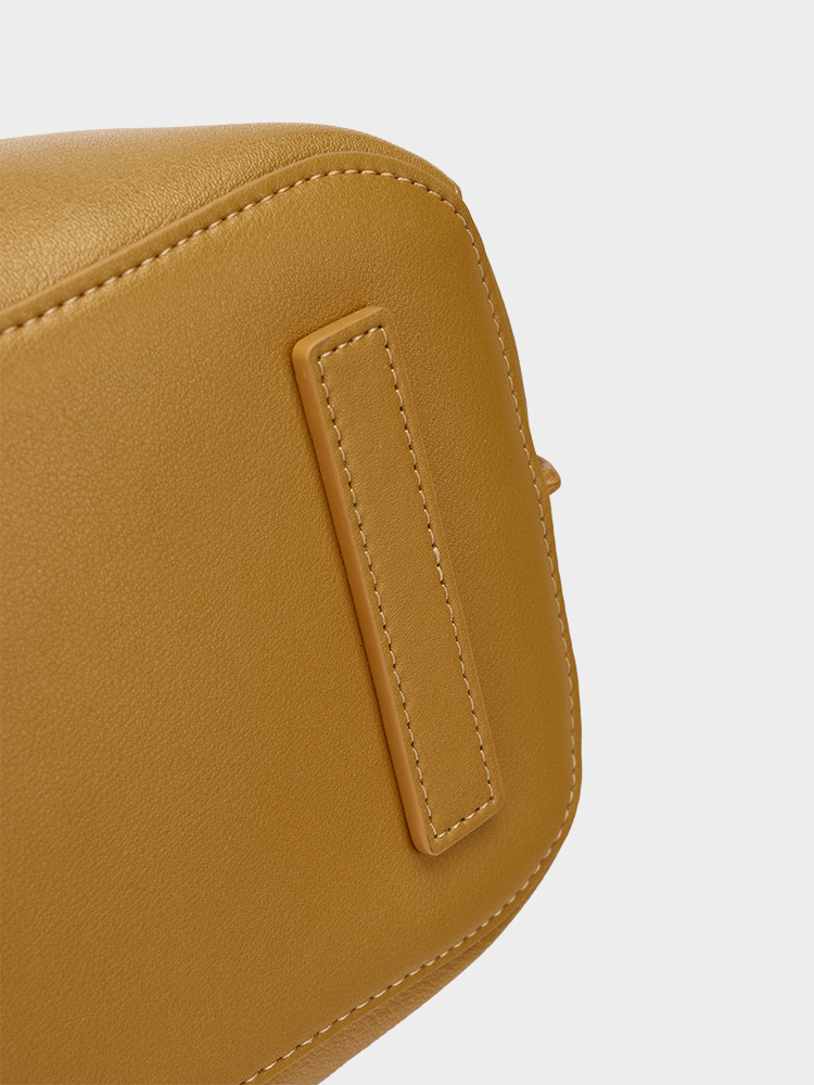 Eaves-Inspired Handheld Bag