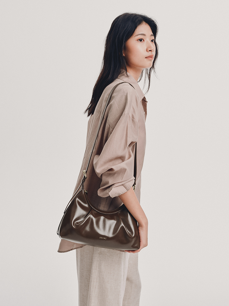 Dumpling Shoulder Bag