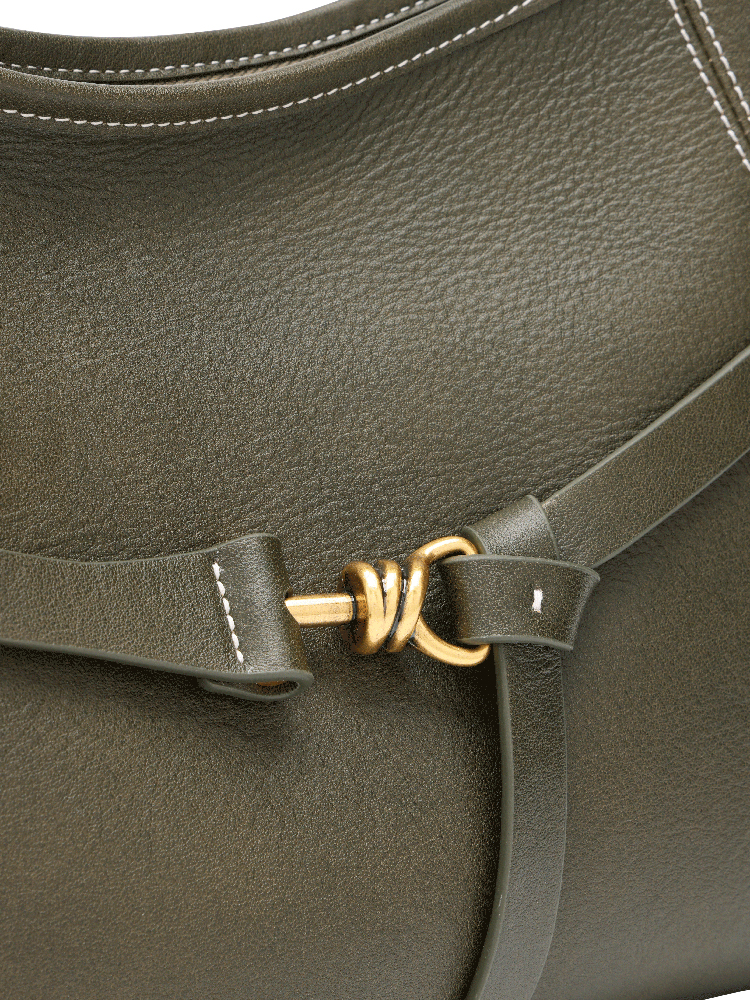 Large-capacity tote bag