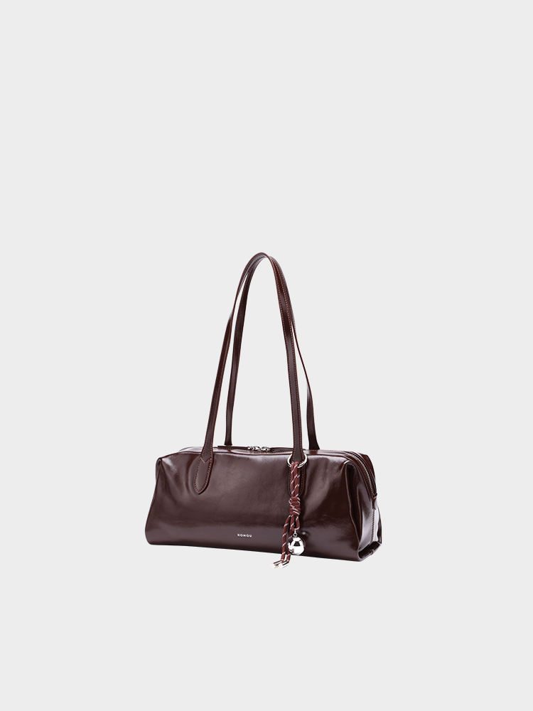 Commuter bowling bag