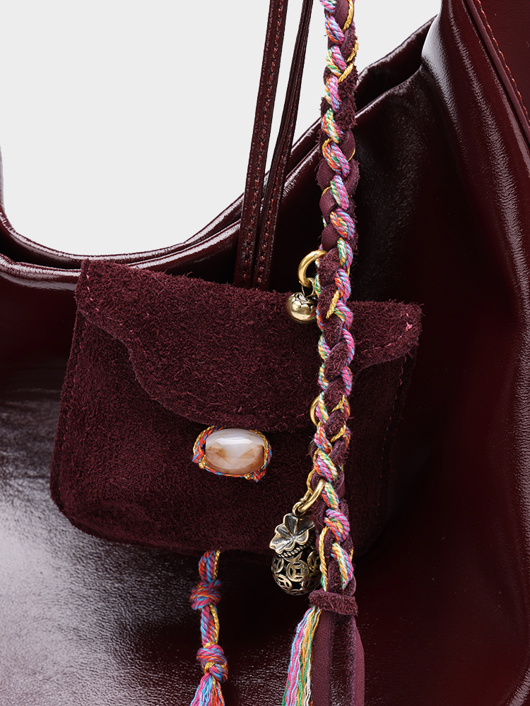 Large-capacity tote bag