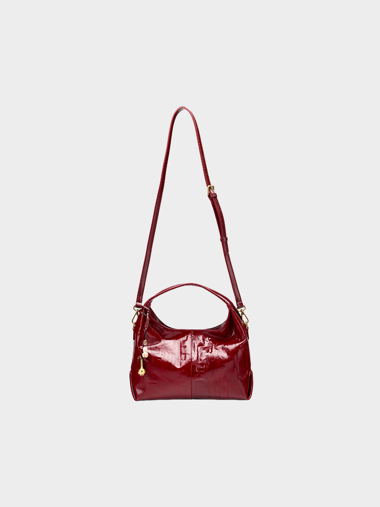 Oil wax leather single-shoulder bag