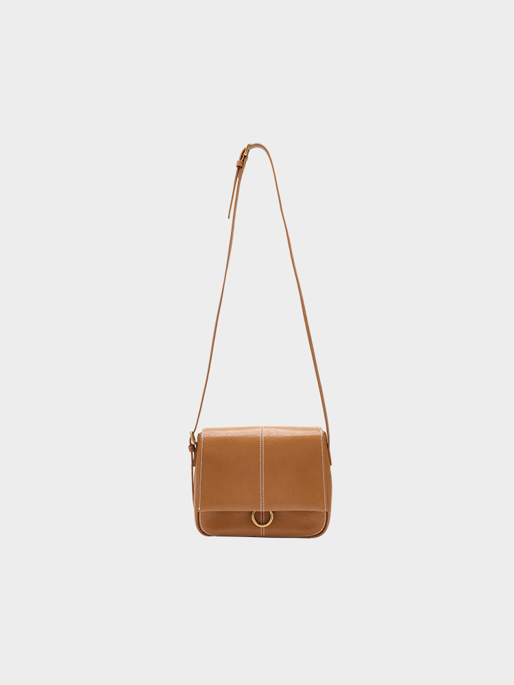 Vegetable-tanned cowhide crossbody bag