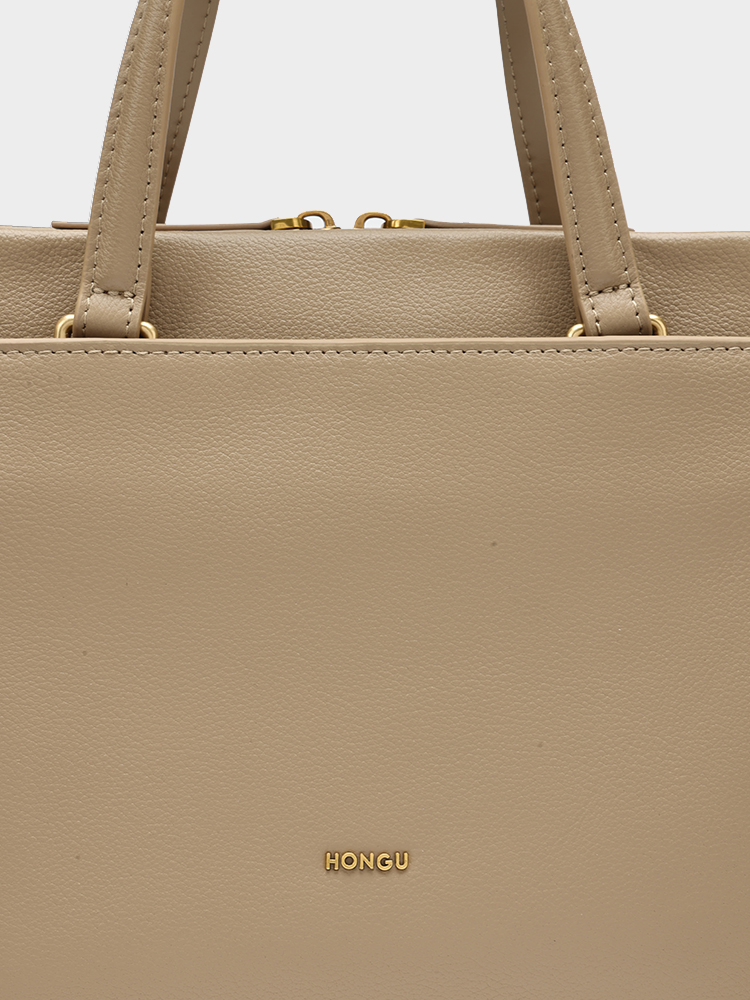 Large-capacity handbag