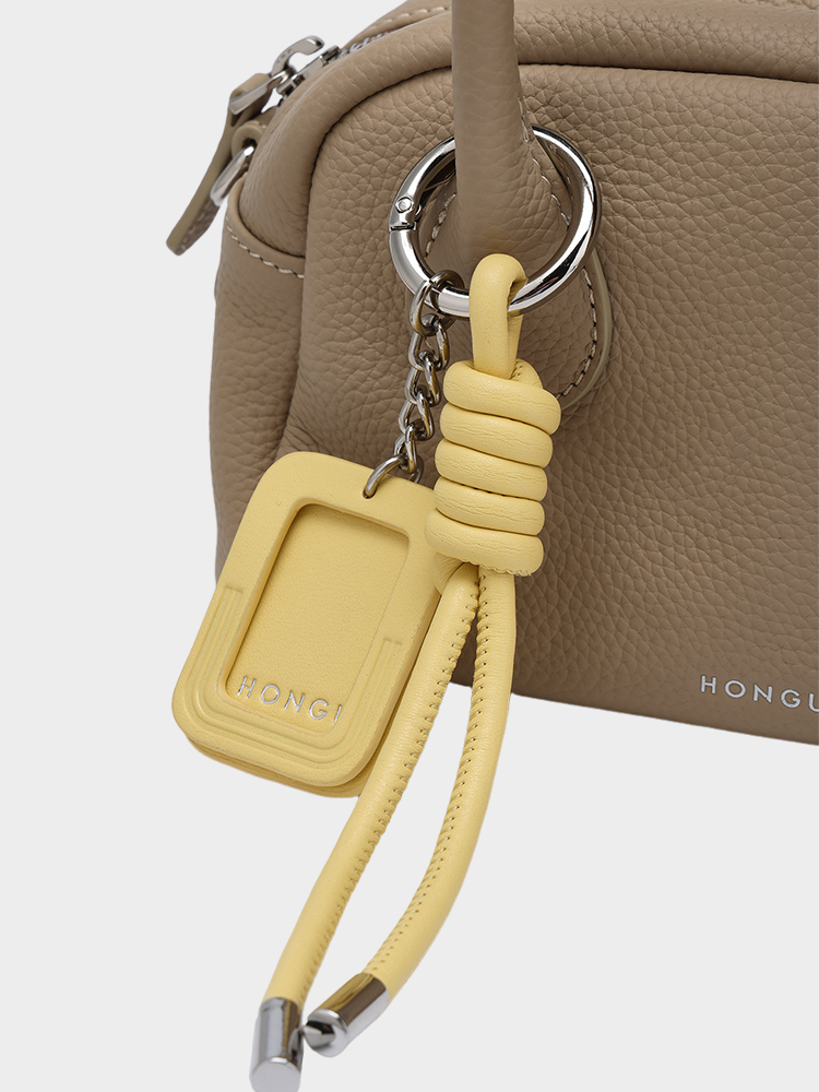 Hand-held Boston bag