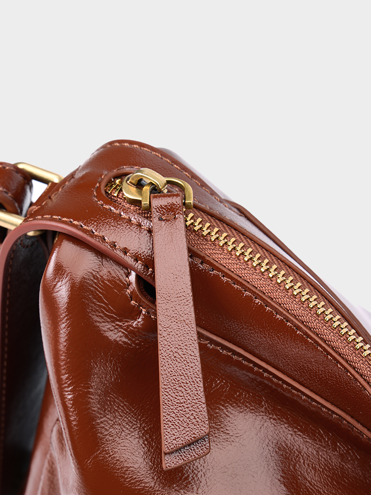 Vegetable-Tanned Leather Crossbody Bag