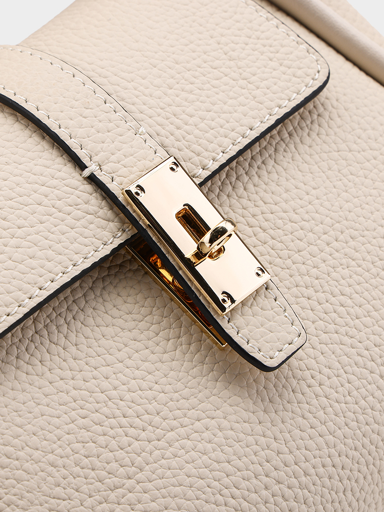 Chic Flap Bag