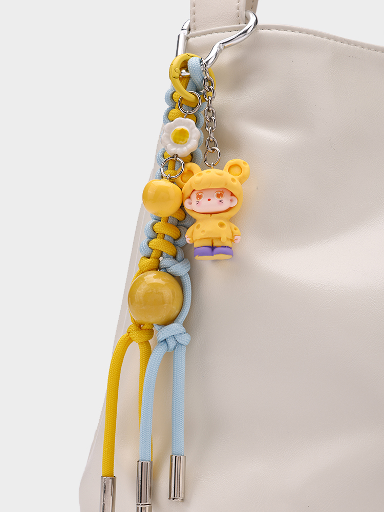 Large-capacity tote bag