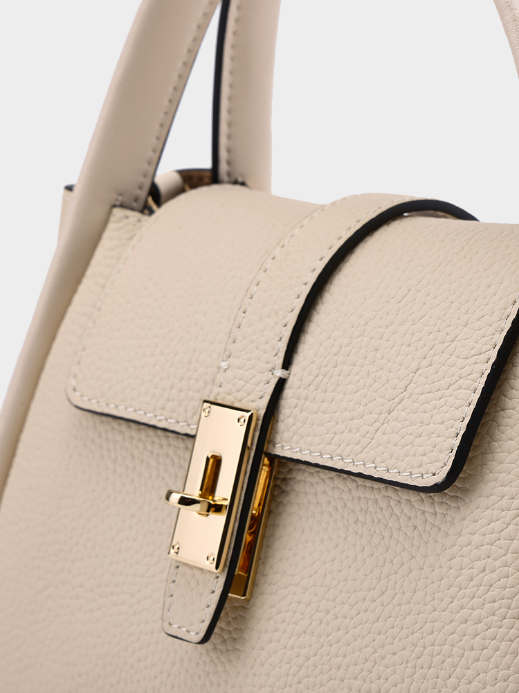 Chic Flap Bag