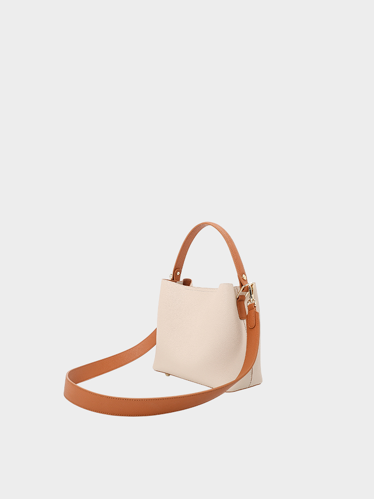 Versatile Bucket Bag