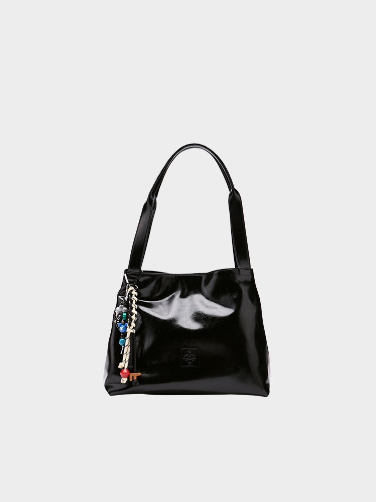 Large-capacity tote bag
