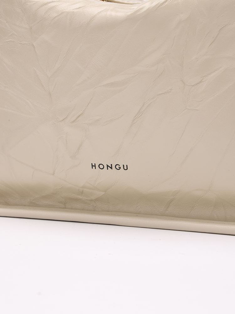 Durable single-shoulder bag