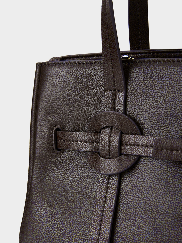 Large-capacity handbag