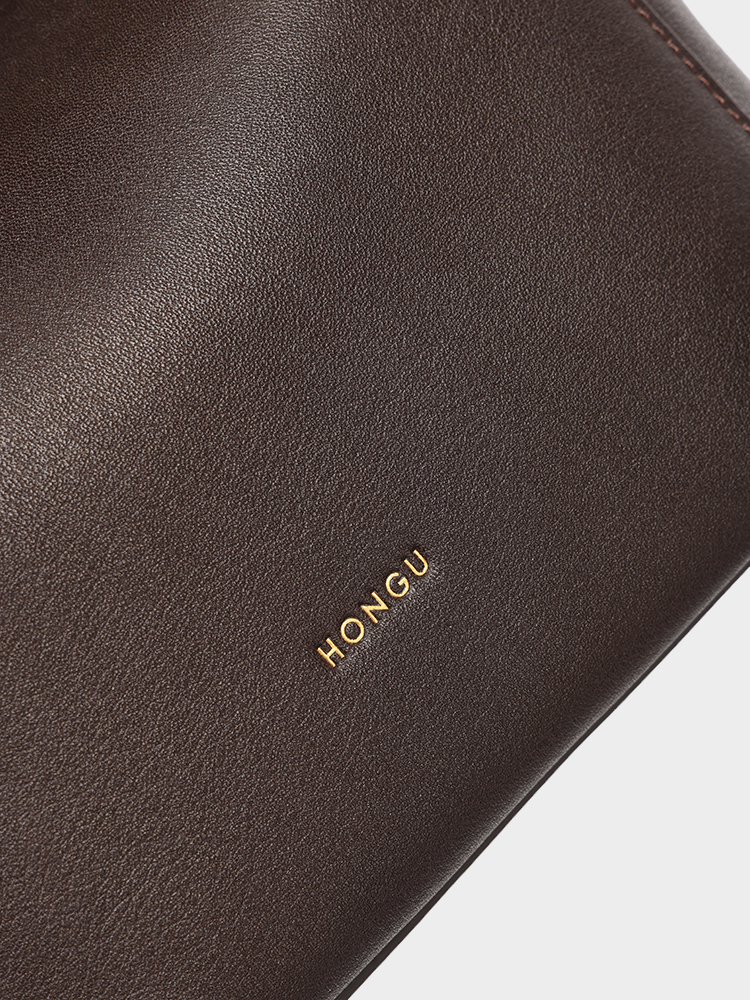 Eaves-Inspired Crossbody Bag