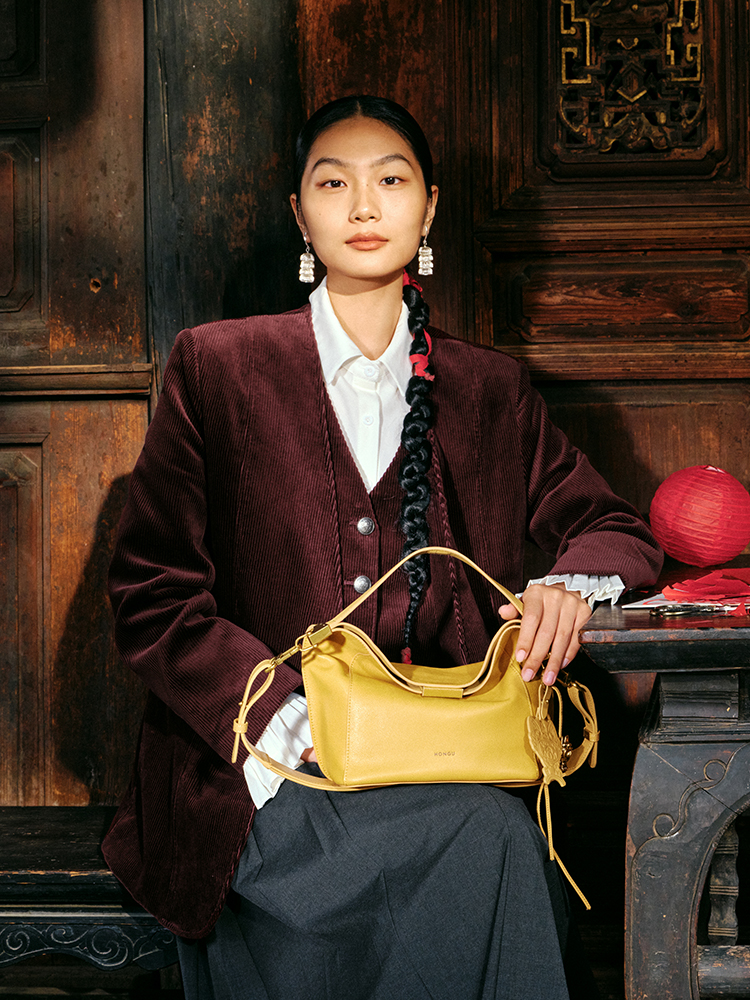 Eaves-Inspired Crossbody Bag