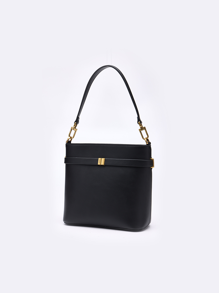 Commuter Leather Bucket Bag