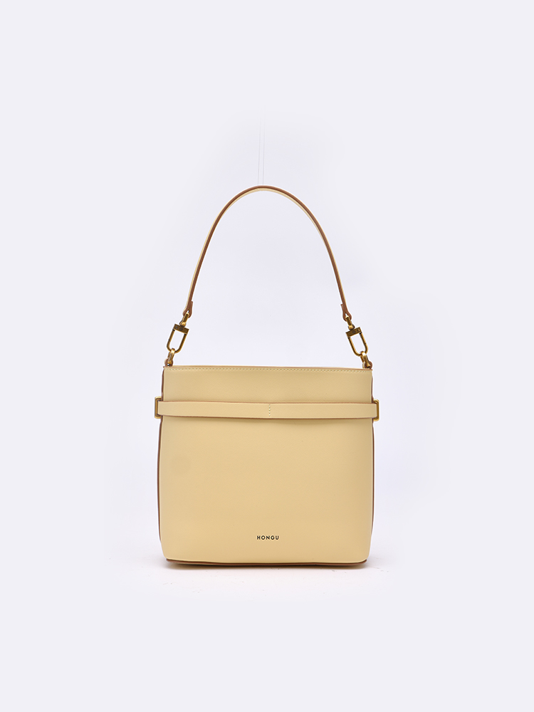 Commuter Leather Bucket Bag