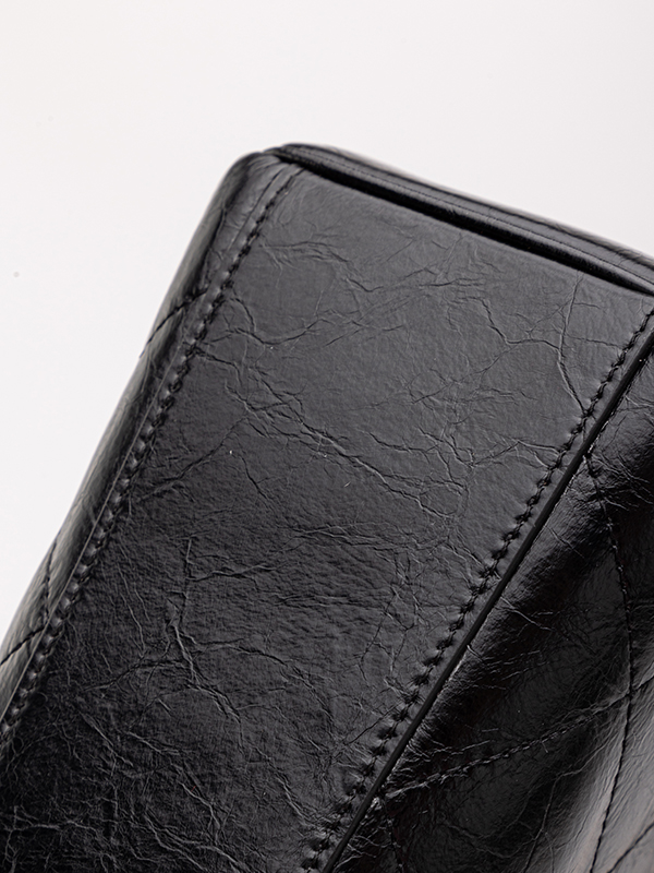 Quilted Flap Chain Crossbody Bag