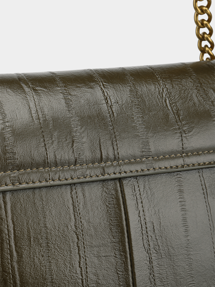 Chain Strap Shoulder Bag