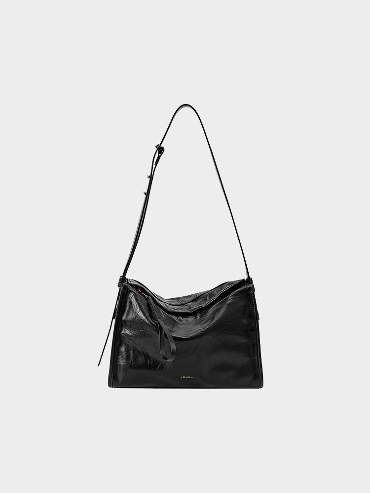 Pleated Boston bag