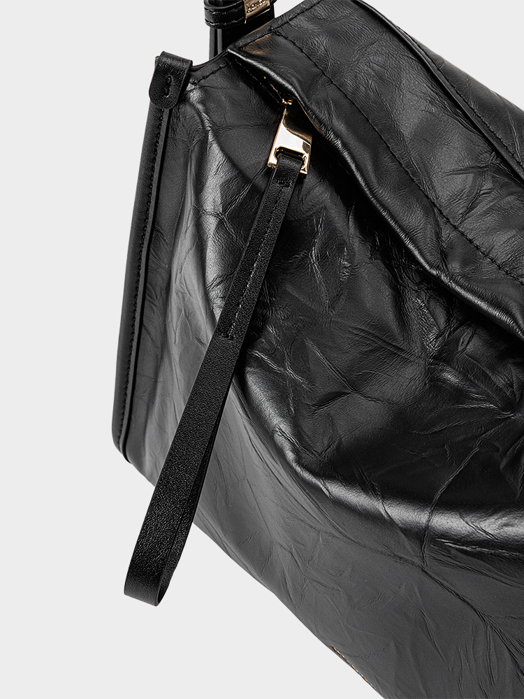 Pleated Boston bag